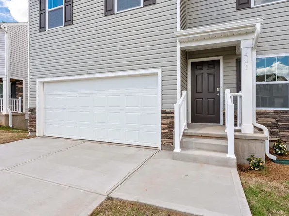431 Valencia Cir, Wellford, SC 29385