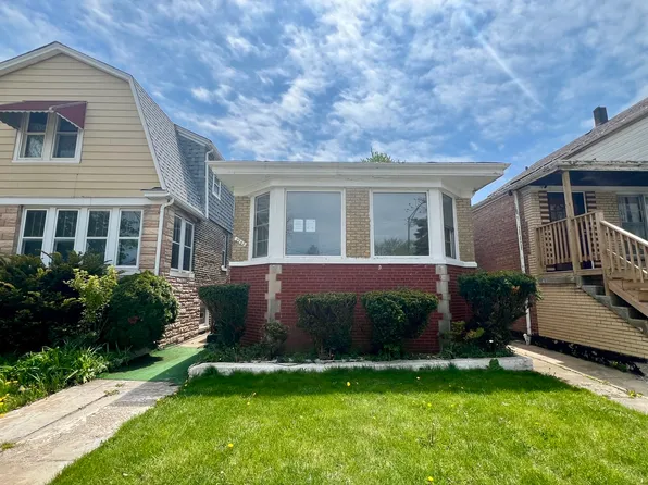 2243 E 93rd St, Chicago, IL 60617