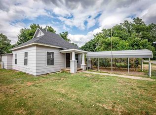 123 E Ash St, Carnegie, OK 73015