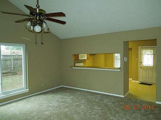 2nd image of 3505 Glenview Dr