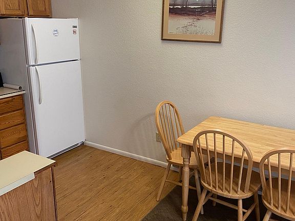 3rd image of 1940 Prospector Ave #217