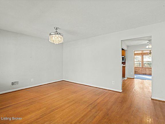 5th image of 6602 Creston Dr