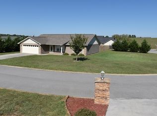 2410 Frost Valley Ct, Sevierville, TN 37876