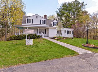 33 Little River Rd, Kingston, NH 03848