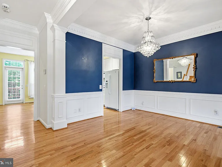 20866 Trinity Sq — Photo 11