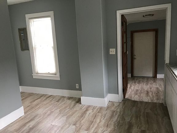 Kitchen toward mud room
