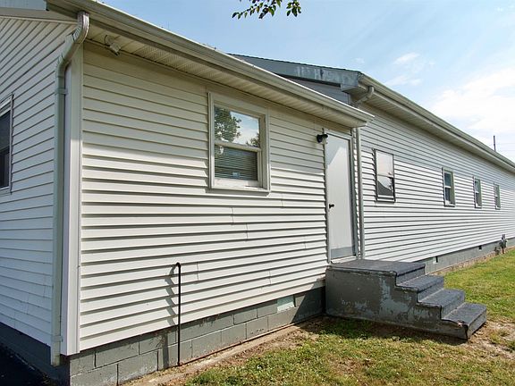 4th image of 1600 W 15th St
