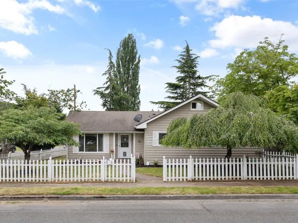 316 E Plum Street, Centralia, WA 98531