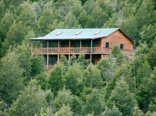 1085 Whispering Pines Way, Lost River, WV 26810