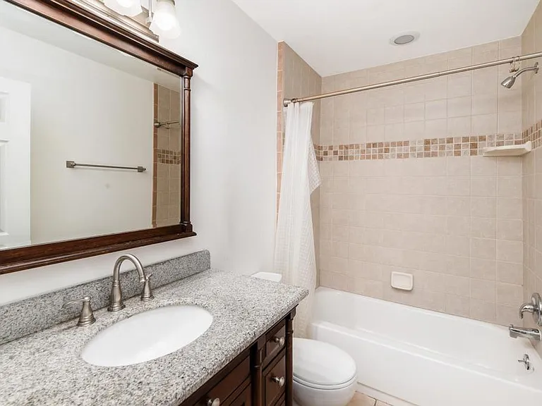 3215 Midway Dr #703 — Photo 32