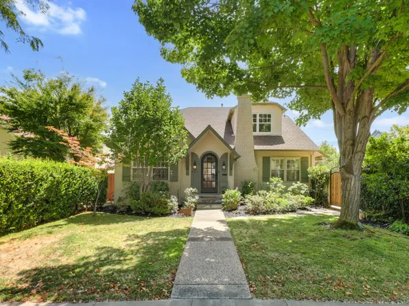 561 46th St, Sacramento, CA 95819