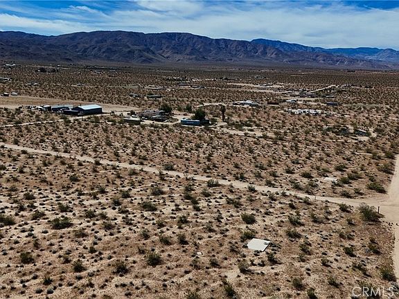 4th image of 710 Ocotillo Rd