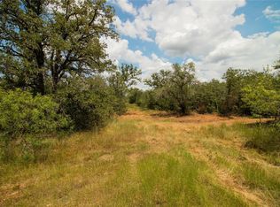 9057 Sycamore Shade Ln, Seguin, TX 78155