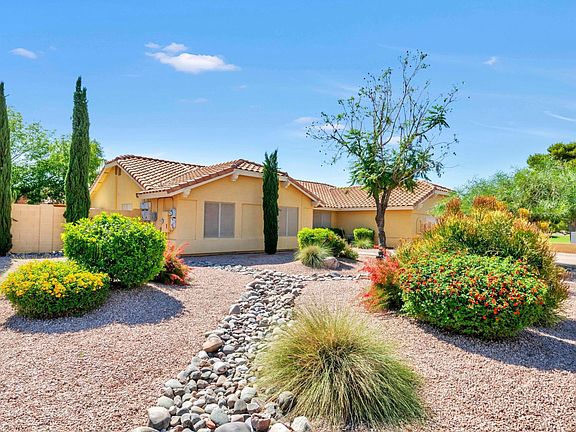 2445 N 26-005-019-DLB 1557-MLS_Size (1)