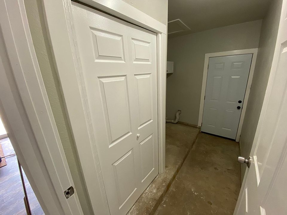 2nd image of 2704 Nassau Ave