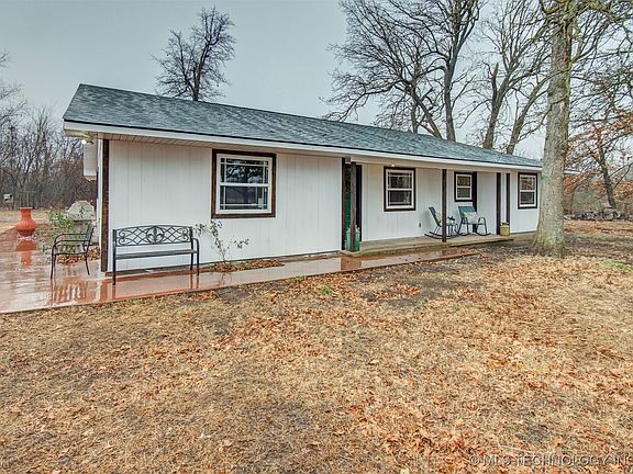 5th image of 2319 S 401st West Ave