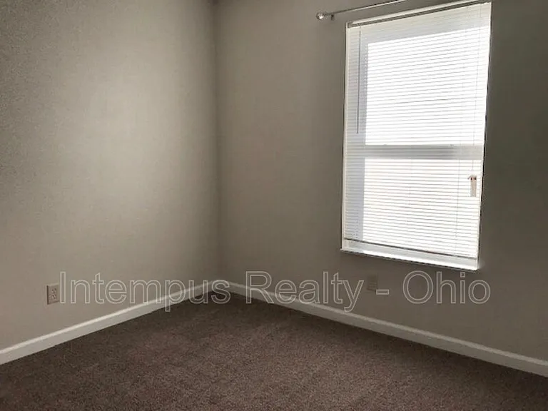 129 Lofton Cir — Photo 20
