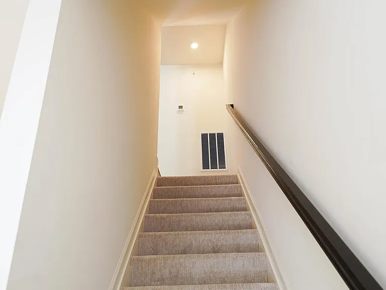 414 Waterfield Ct — Photo 15