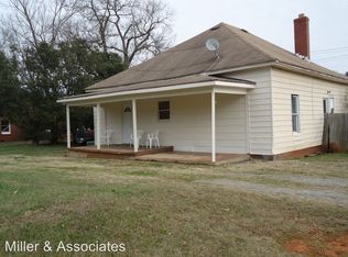 1602 N Rankin Ave, Newton, NC 28658