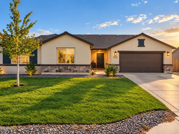 738 Hallow Pointe Dr, Sparks, NV 89441
