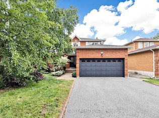 158 Largo Cres, Vaughan, ON L6A 1N1