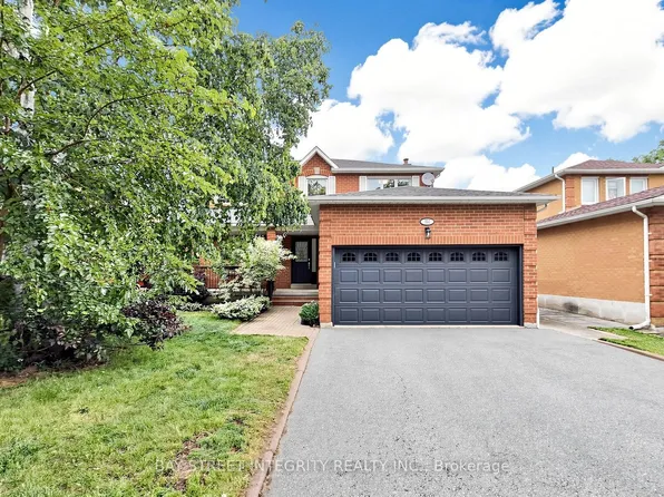 158 Largo Cres, Vaughan, ON L6A 1N1