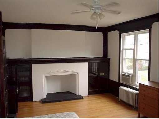 3rd image of 4450 N Ashland Ave #301