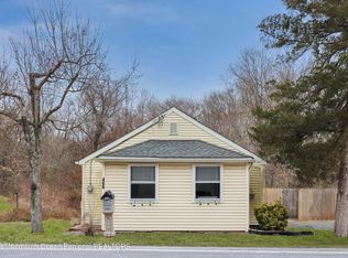 466 Stagecoach Rd, Clarksburg, NJ 08510