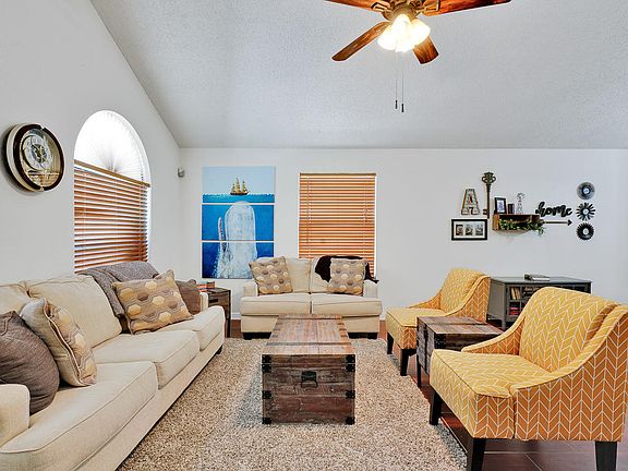 5th image of 830 Dulce Tierra Dr