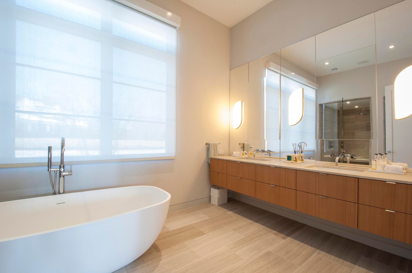  1st floor guest suite bathroom