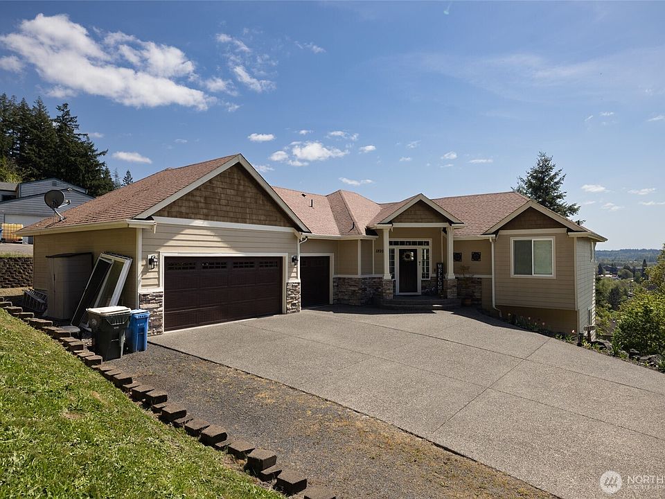 1st image of 1895 SE Maple Drive