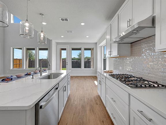 2nd image of 6404 Admirals Ct