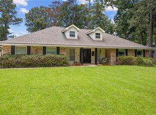 426 Devon Dr, Mandeville, LA 70448