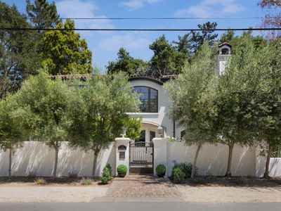 23 Almendral Ave, Atherton, CA, 94027