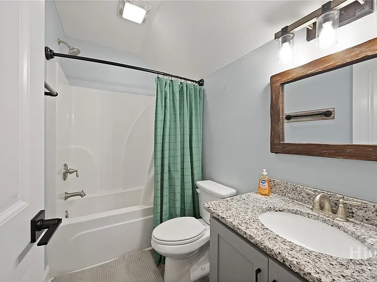 440 Rivercrest Dr — Photo 10