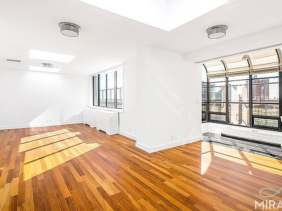 3rd image of 245 E 44th St