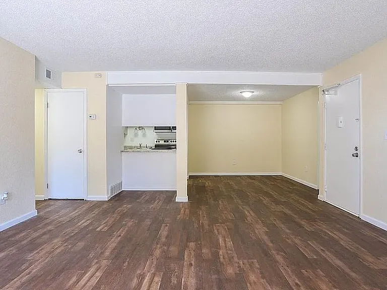 12163 Melody Dr #103 — Photo 4