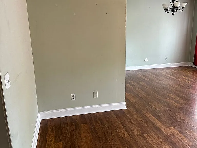 912 Pineland Ave #32 — Photo 5