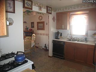 5th image of 8103 Kenton Ave
