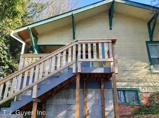 412 NE Adams Ave, Chehalis, WA 98532