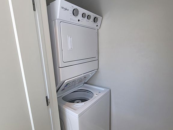 5th image of 16116 N Western Ave #B2u4