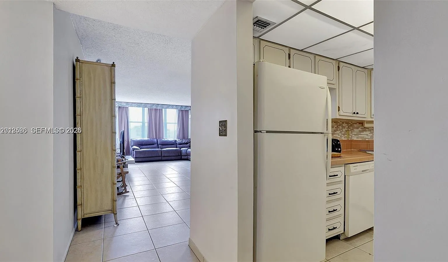 Berkley South Condo — Photo 3