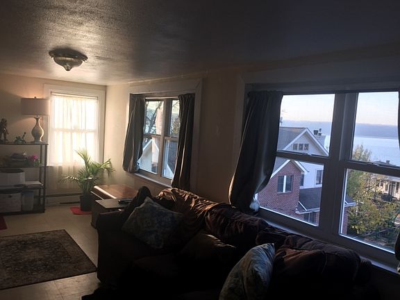 4th image of 17 Tiernans Ln APT 3
