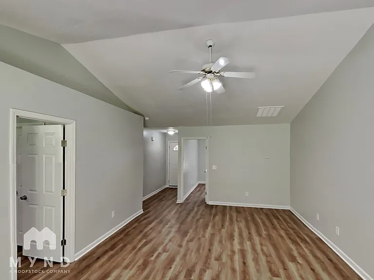 3604 Oakwood Rd — Photo 6
