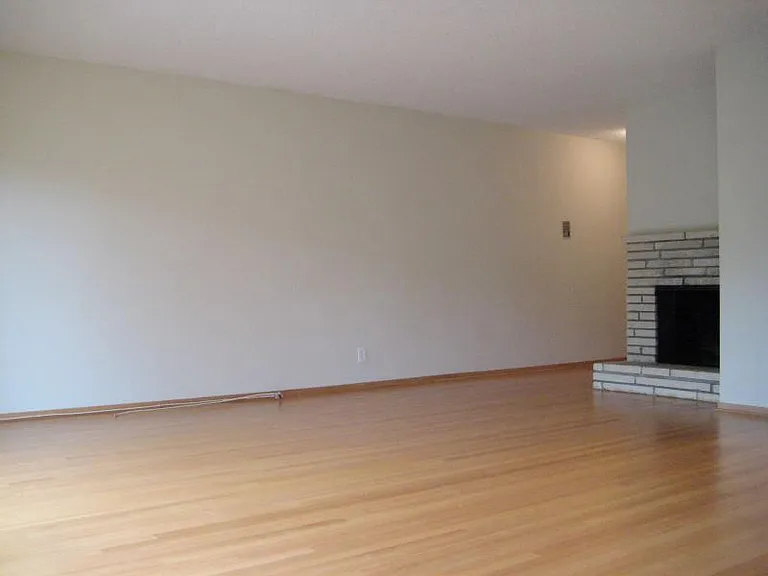 1445 Lake St — Photo 13