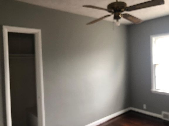 4th image of 221 S 25th St