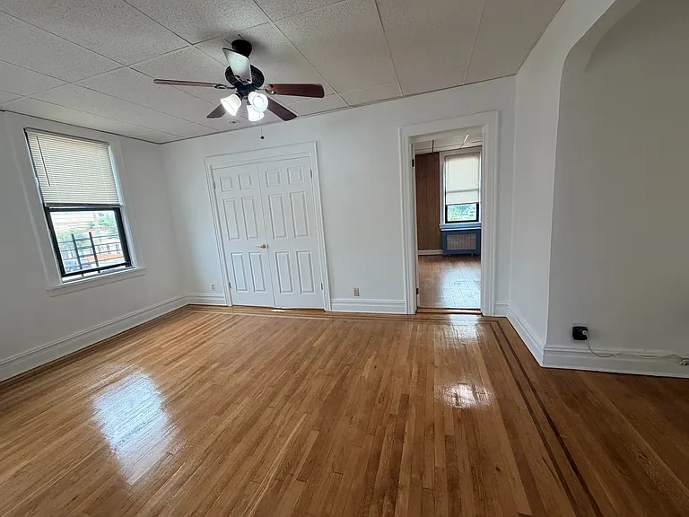 266 Jericho Tpke #2F — Photo 3