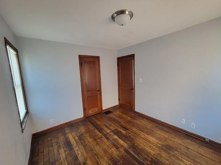 345 E Bruce Ave #1 — Photo 15
