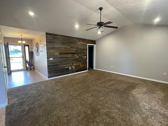 4th image of 133 Daless Court