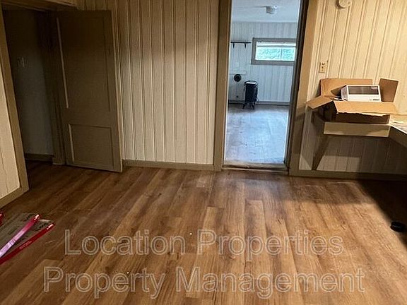 3rd image of 1216 Louisiana St APT B